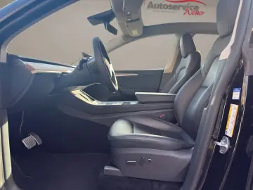 TESLA Model Y Performance Dual AWD