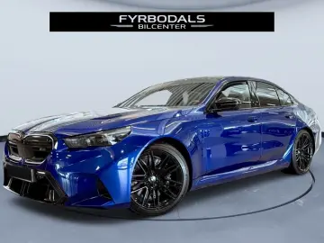 BMW M5 G90 xDrive 727hp Hybrid B&W HUD iGlow  VAT