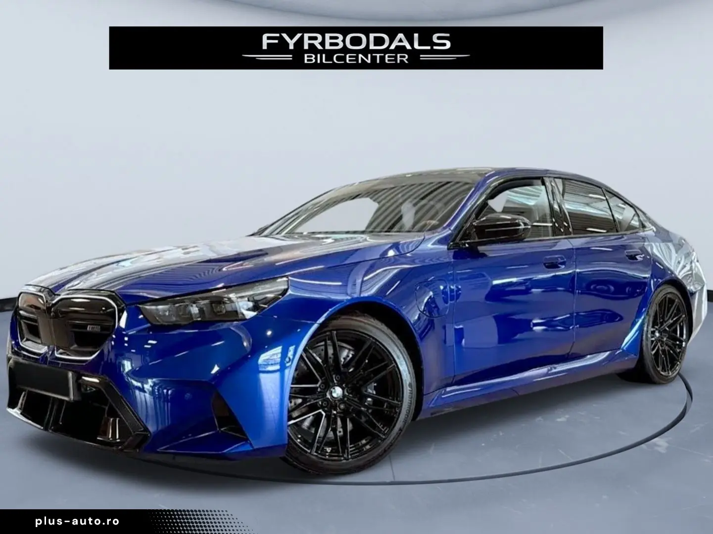 BMW M5 G90 xDrive 727hp Hybrid B&W HUD iGlow  VAT