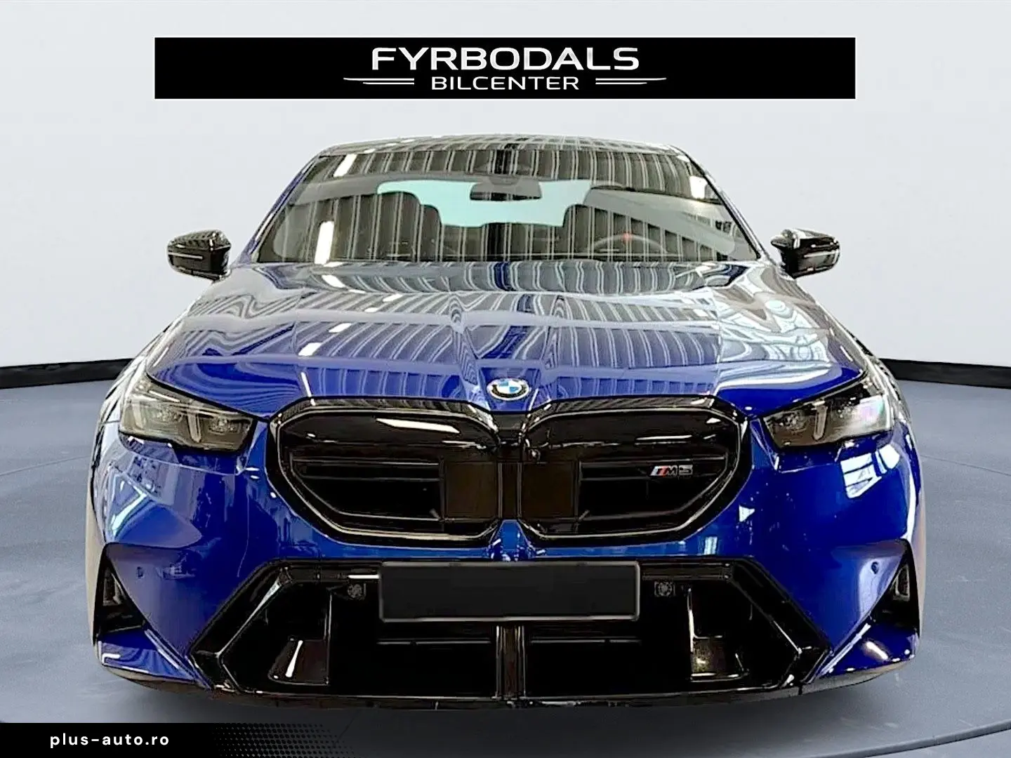 BMW M5 G90 xDrive 727hp Hybrid B&W HUD iGlow  VAT