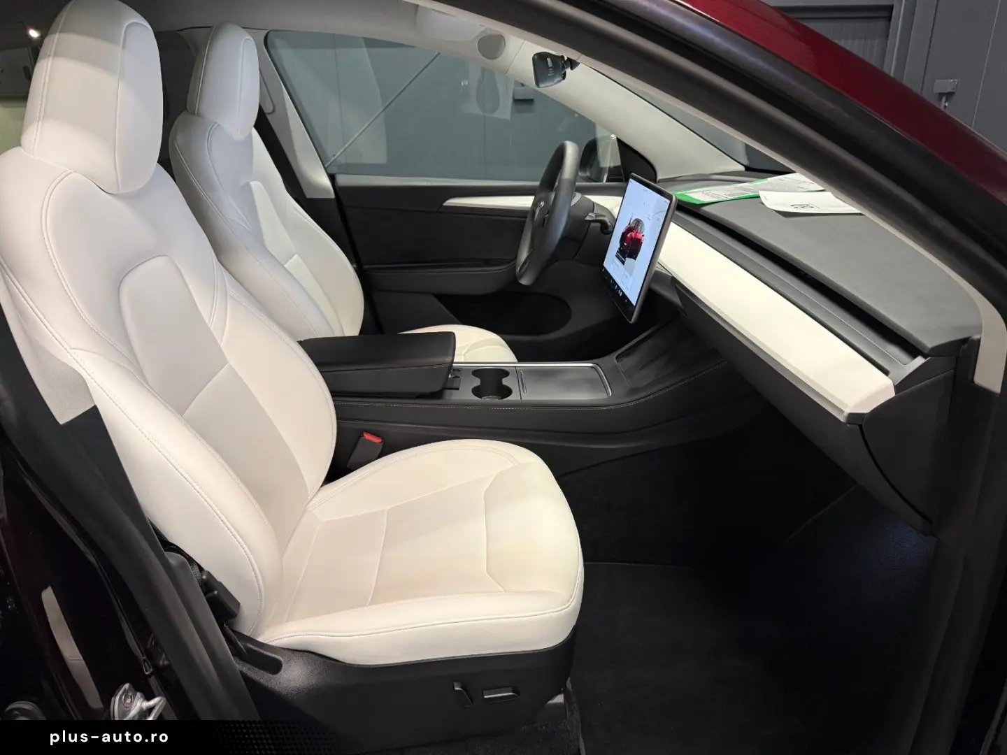 TESLA Model Y Long Range Dual AWD 20Zoll LEDER Hell WP