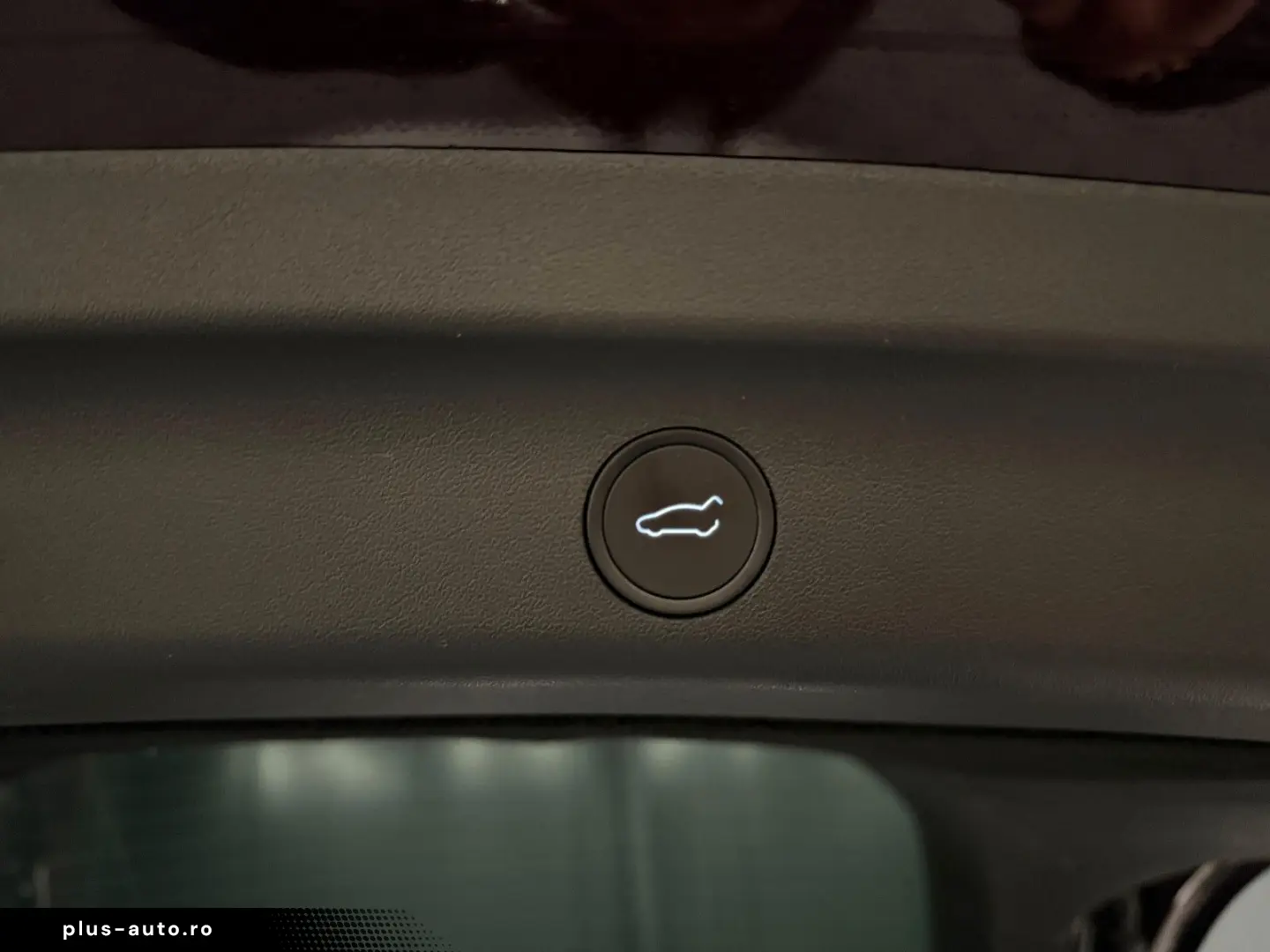 TESLA Model Y Long Range Dual AWD 20Zoll LEDER Hell WP