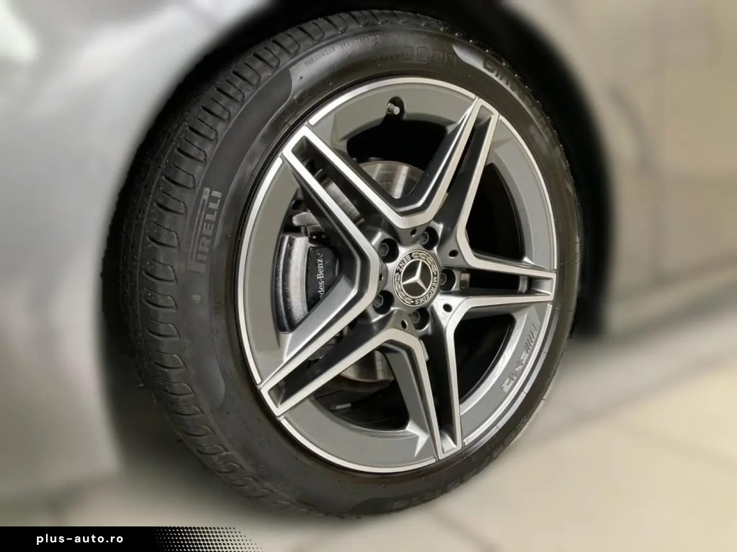 MERCEDES-BENZ A 200  AMG