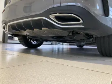 MERCEDES-BENZ A 200  AMG