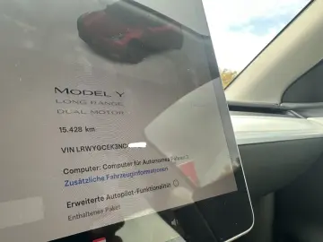 TESLA Model Y LR AWD Red Innen weiß EAP 20  Ga 09.2027