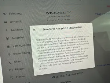 TESLA Model Y LR AWD Red Innen weiß EAP 20  Ga 09.2027