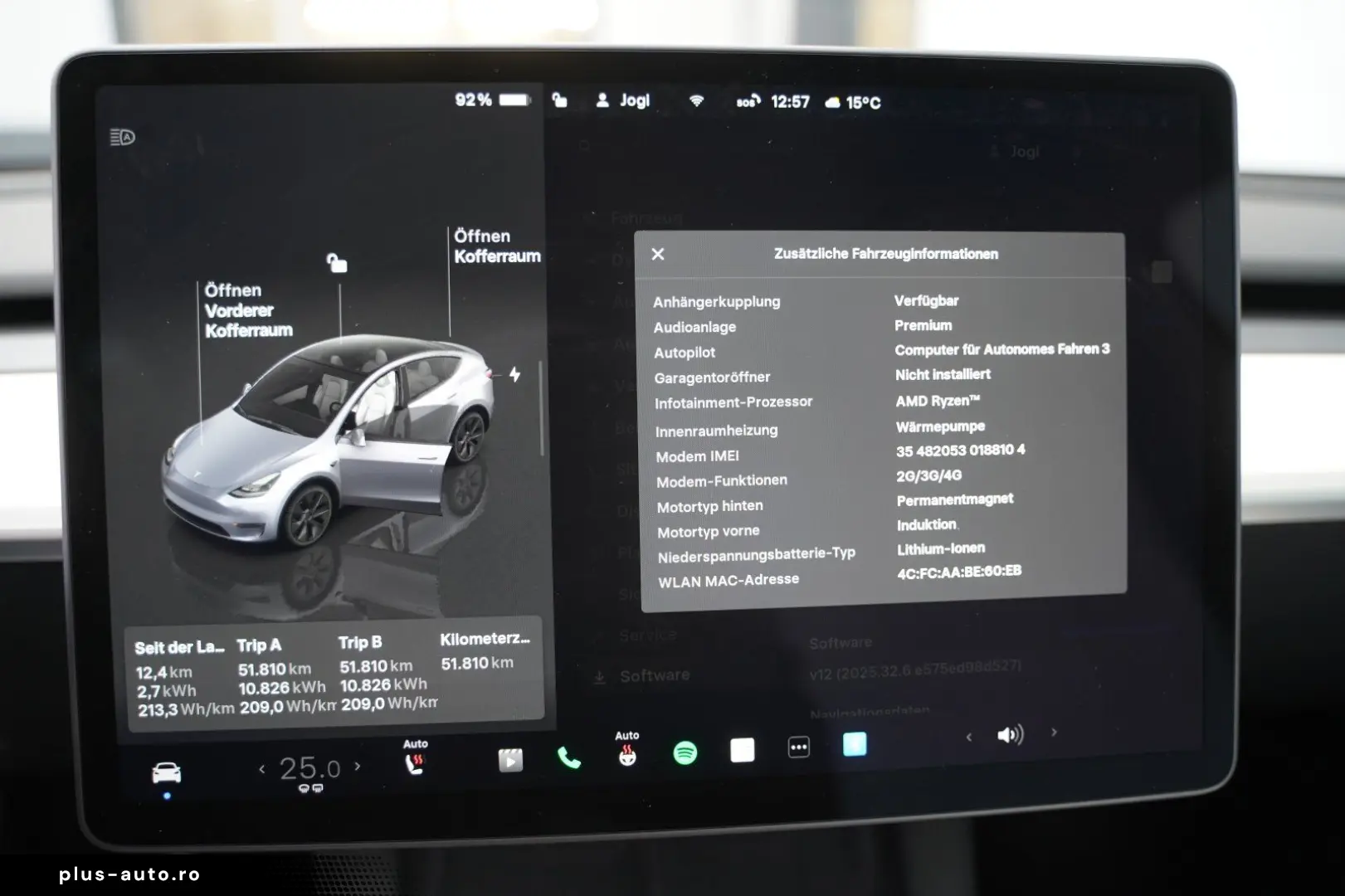 TESLA Model Y Long Range AWD  innen weiß EAP AHK 20-Zo