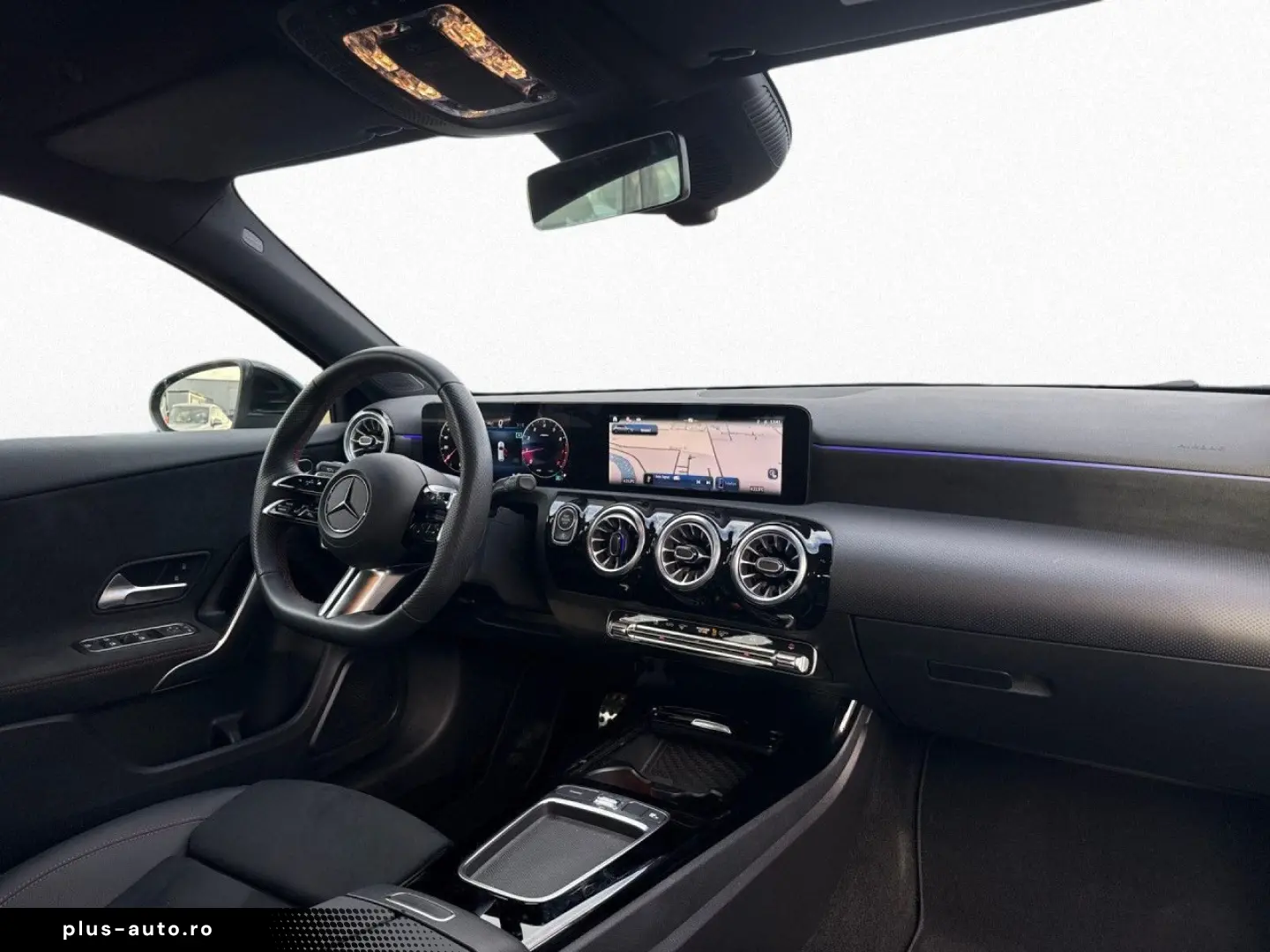 MERCEDES-BENZ A 200 7G-DCT AMG