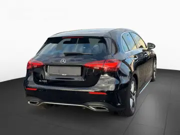 MERCEDES-BENZ A 200 7G-DCT AMG