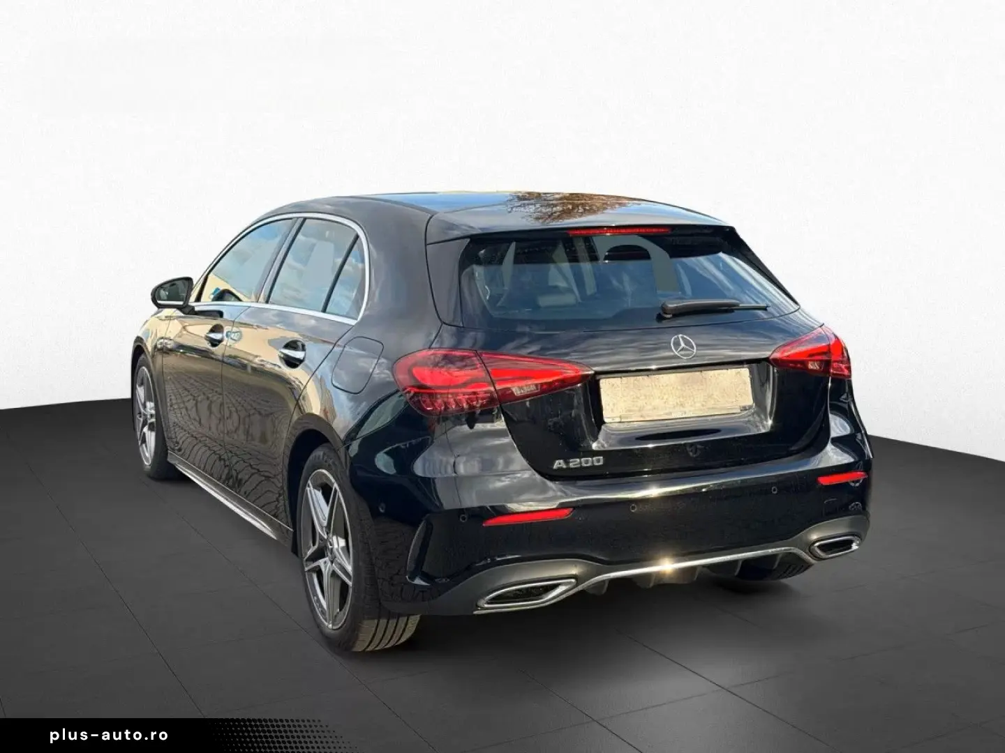 MERCEDES-BENZ A 200 7G-DCT AMG