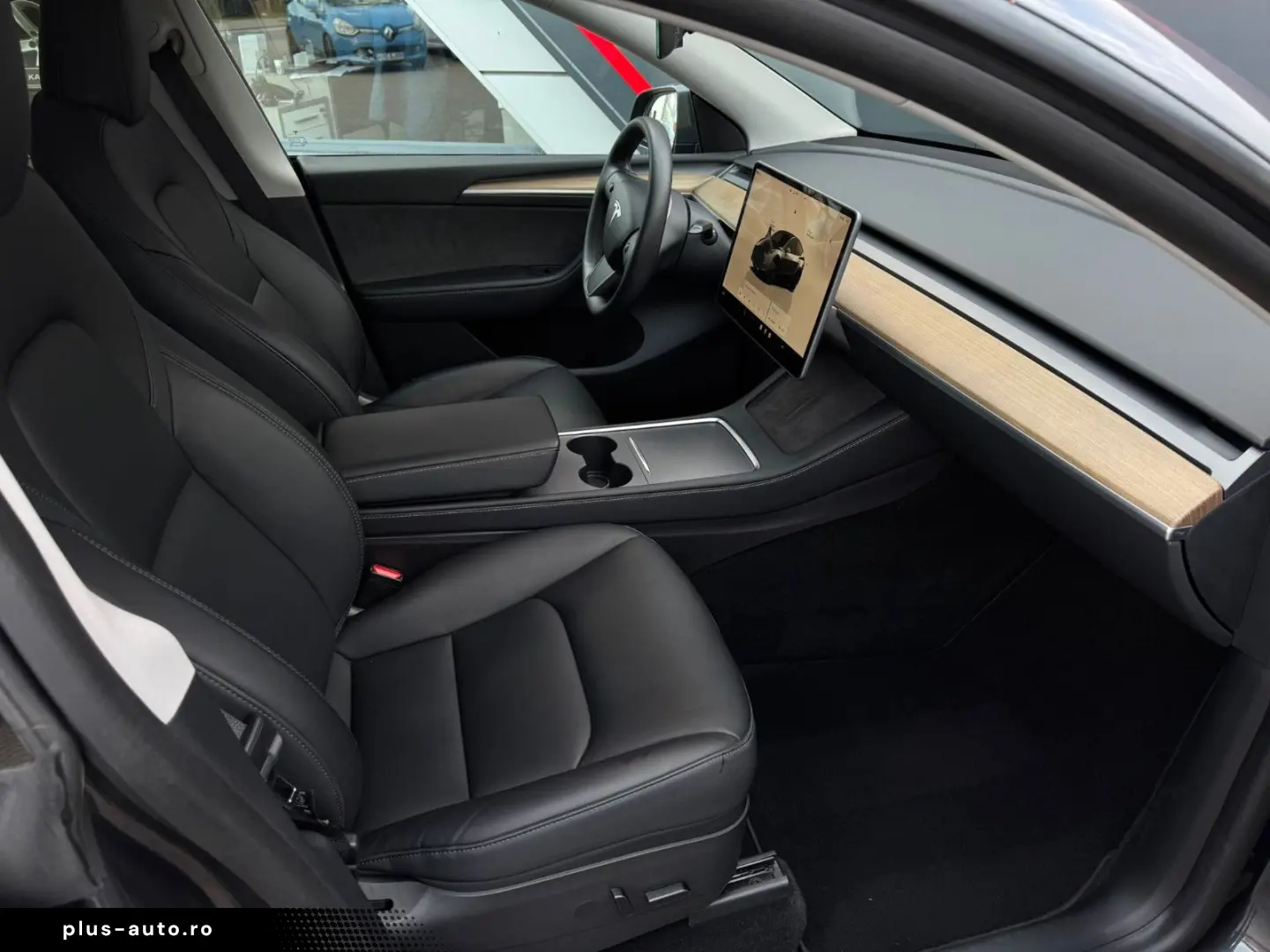 TESLA Model Y Long Range Dual AWD Matrix