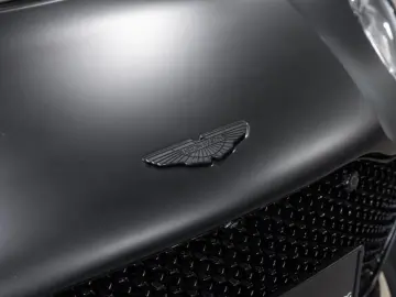 ASTON MARTIN DBS 770 Ultimate Volante