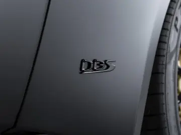 ASTON MARTIN DBS 770 Ultimate Volante