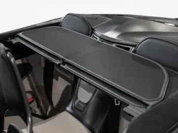 ASTON MARTIN DBS 770 Ultimate Volante