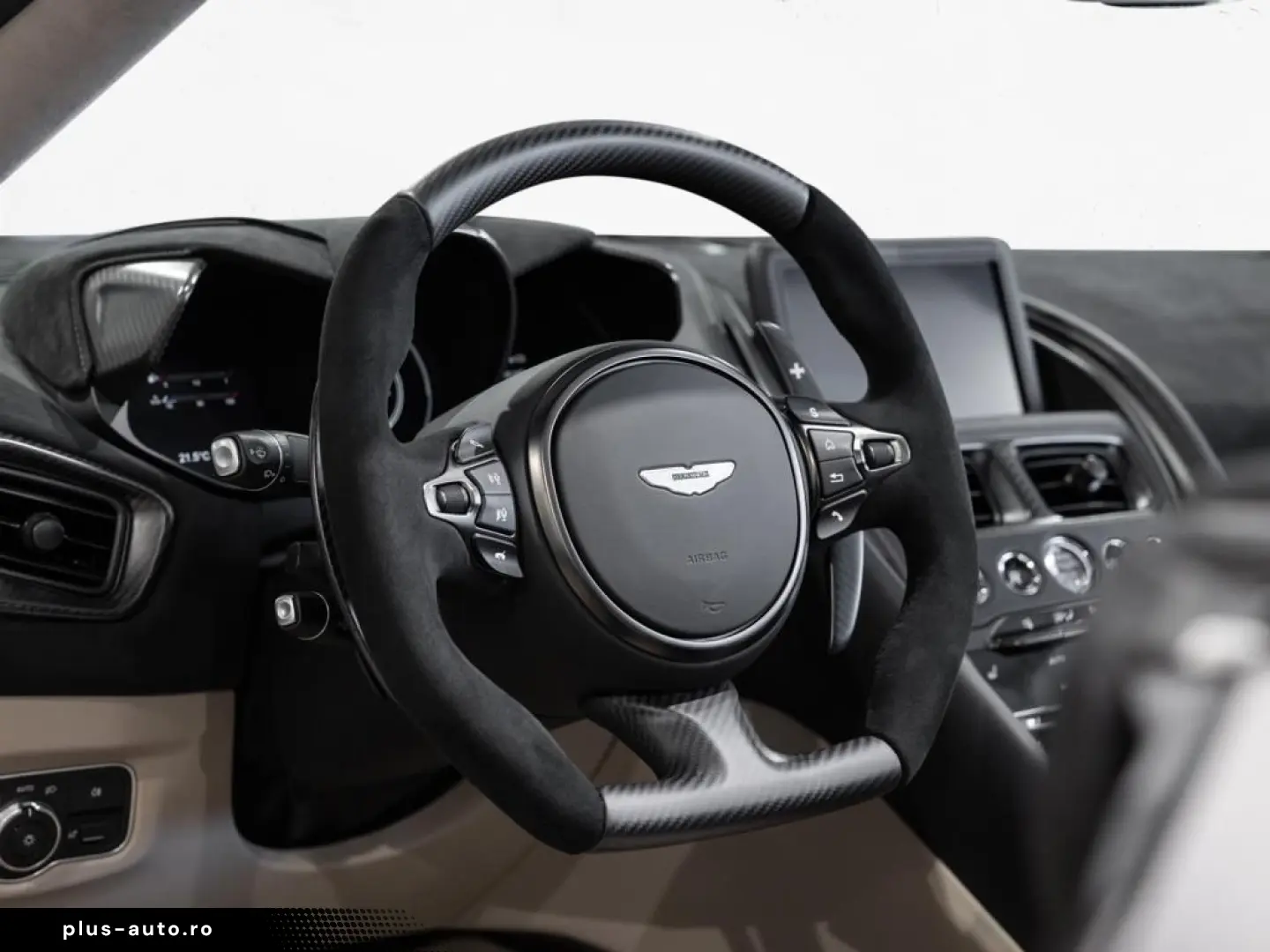 ASTON MARTIN DBS 770 Ultimate Volante