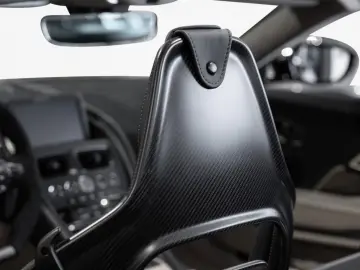 ASTON MARTIN DBS 770 Ultimate Volante