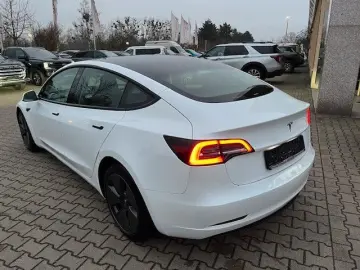 TESLA Model 3 RWD Navi Leder RFK Panorama