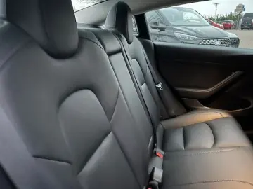 TESLA Model 3 RWD Navi Leder RFK Panorama