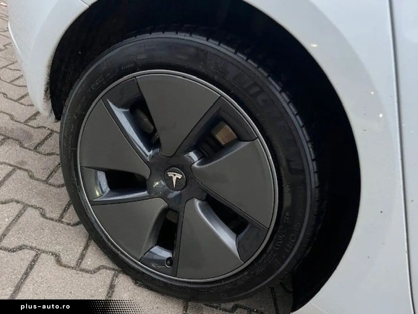 TESLA Model 3 RWD Navi Leder RFK Panorama