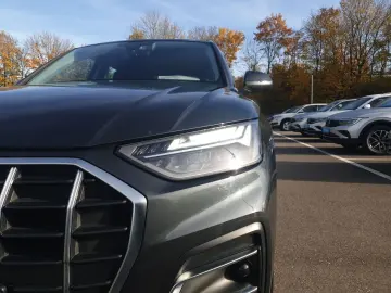 AUDI Q5 45 TFSI Quattro Advanced  AHK 360  LED EHK