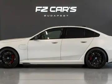 BMW M5 Plug-In Hybrid xDrive A