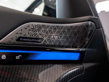 BMW M5 Plug-In Hybrid xDrive A