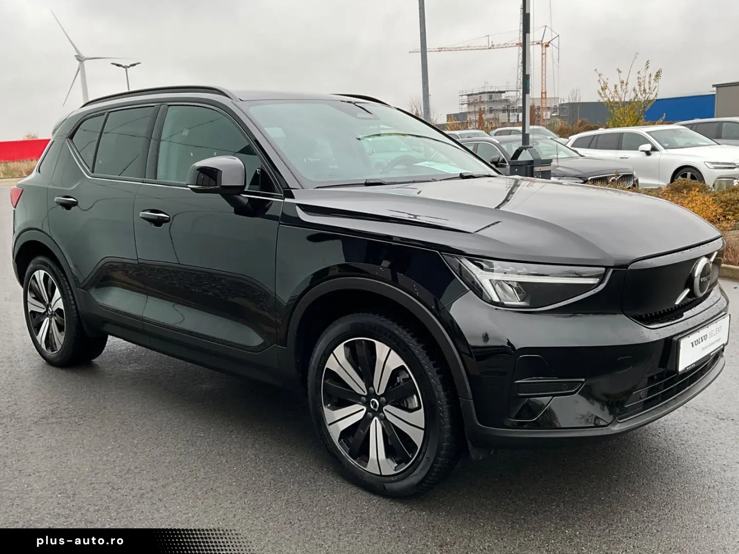 VOLVO XC40 Core Recharge Pure Electric AWD