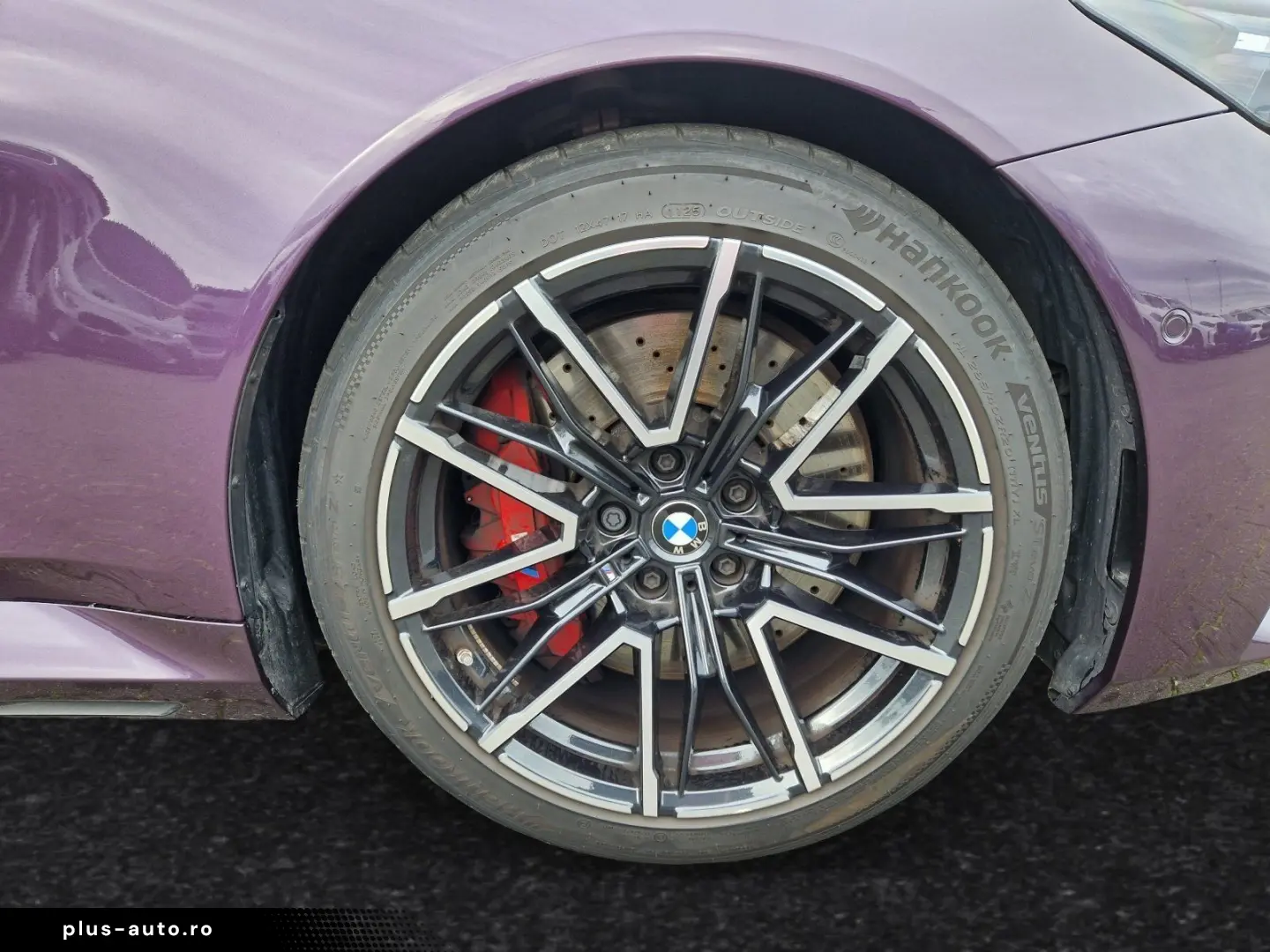 BMW M5 Limousine  Daytonaviolett  DAProf. B&W Head-U