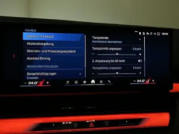 BMW M5  AHK Panorama ACC B&W V-Max