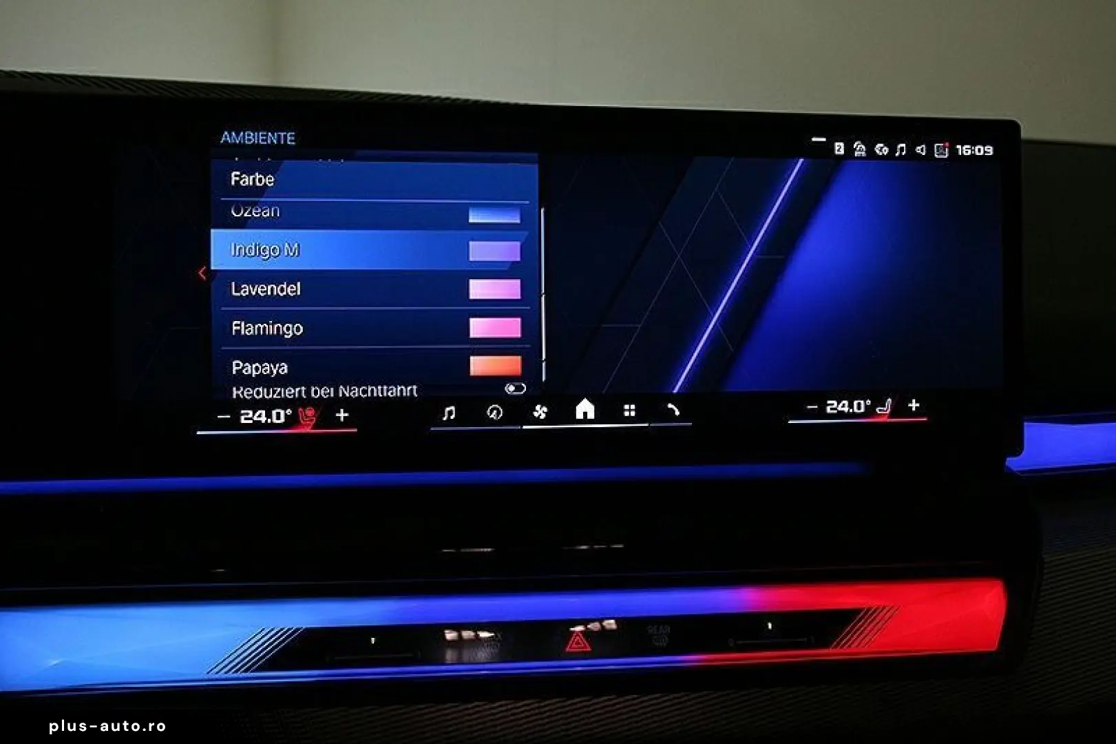 BMW M5  AHK Panorama ACC B&W V-Max