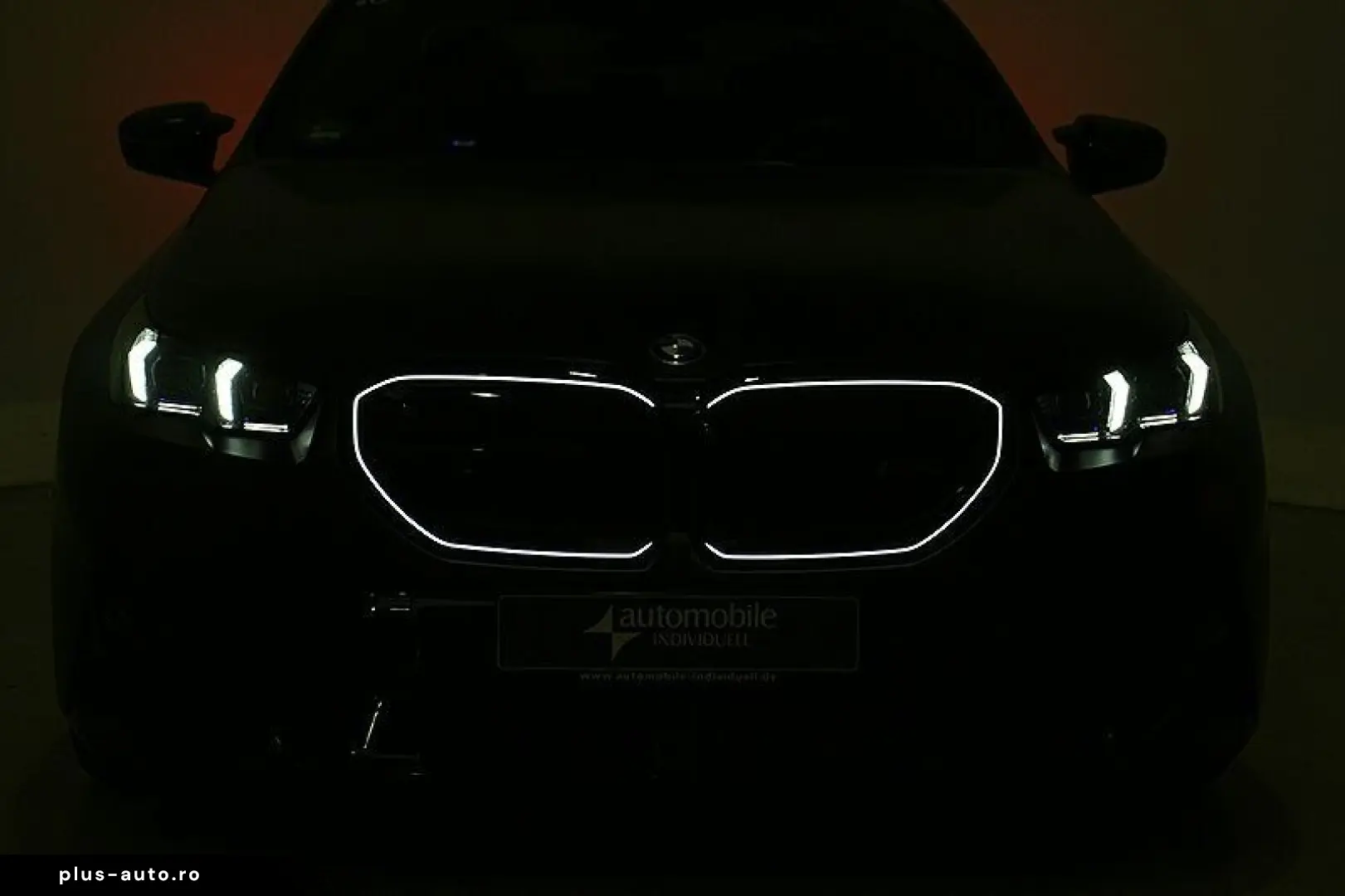 BMW M5  AHK Panorama ACC B&W V-Max