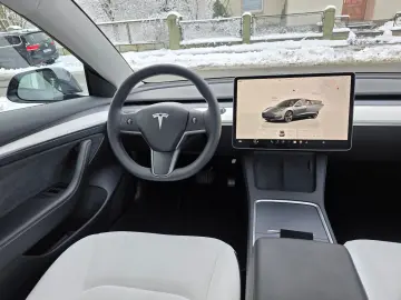 TESLA Model 3 RWD Ryzen! SoH 97%! 60 5 kWh! 28TKM! 1.H