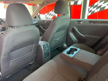 Volkswagen Jetta 1.2 TSI