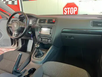 Volkswagen Jetta 1.2 TSI