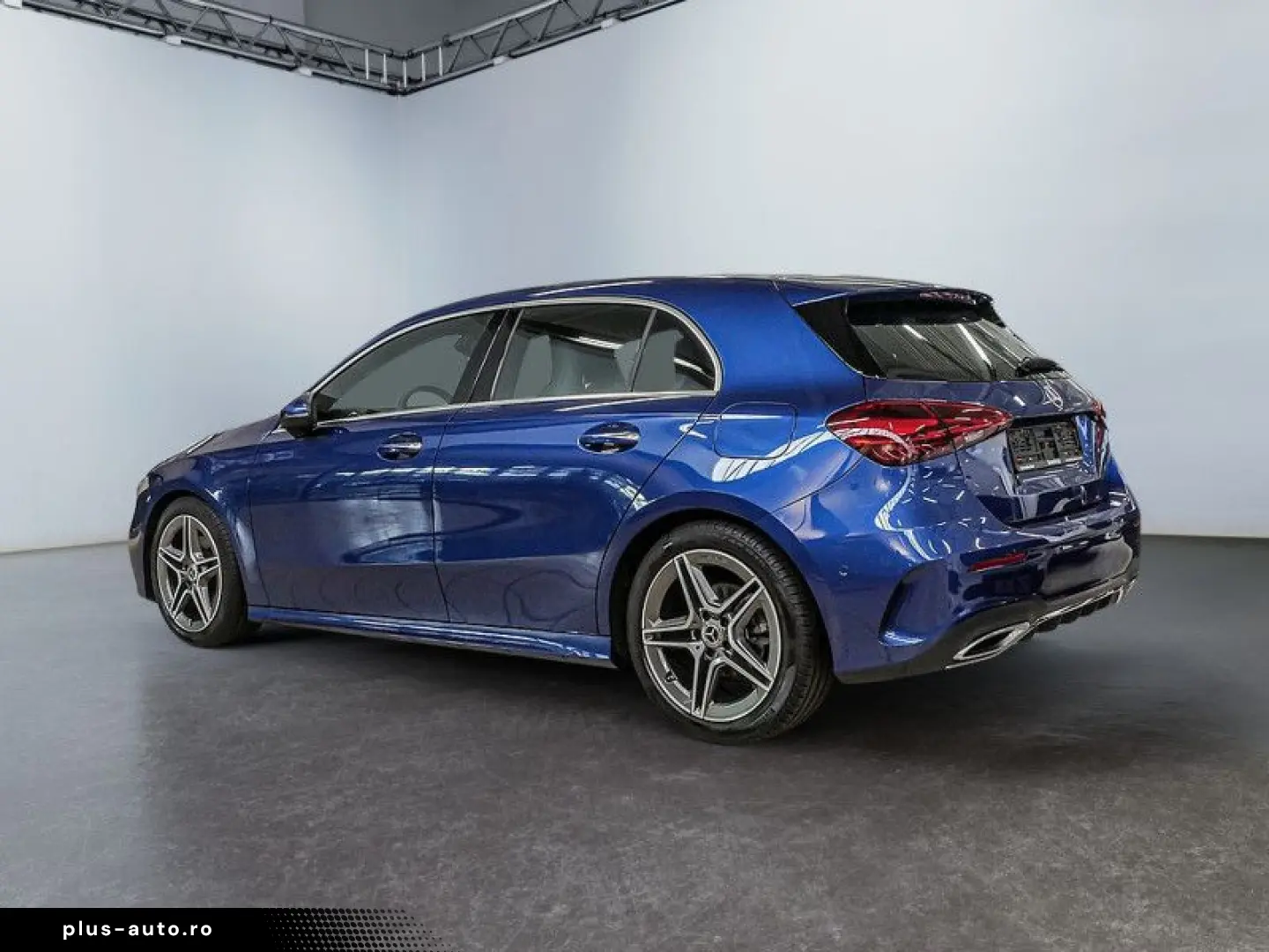 MERCEDES-BENZ A 180 AMG