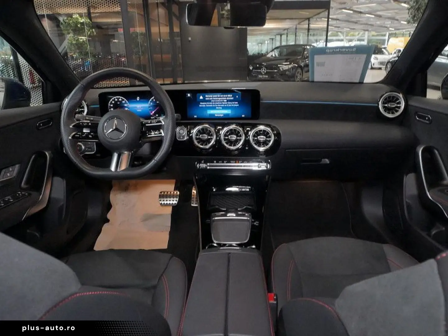 MERCEDES-BENZ A 180 AMG