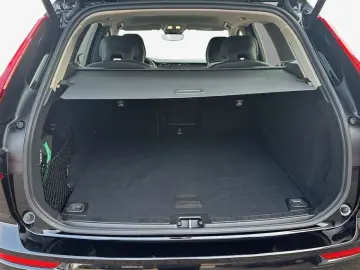 VOLVO XC60 B5 B AWD Core GJR SiH LED WINTER