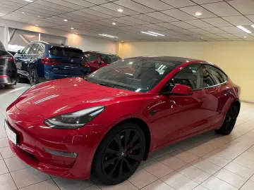 TESLA Model 3 Perform. erw.Autopilot kaufe Teslas an