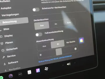 TESLA Model 3 RWD Autopilot Panorama Netto 28.780#0605