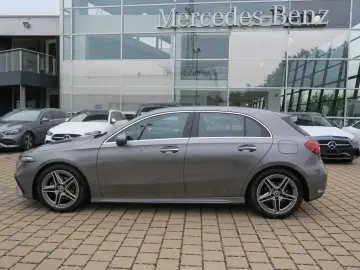 MERCEDES-BENZ A 180 AMG Line