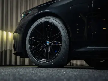 BMW M5 Touring  B&W  M Drivers  Panorama  HUD  AHK