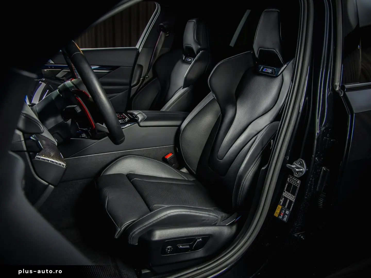 BMW M5 Touring  B&W  M Drivers  Panorama  HUD  AHK