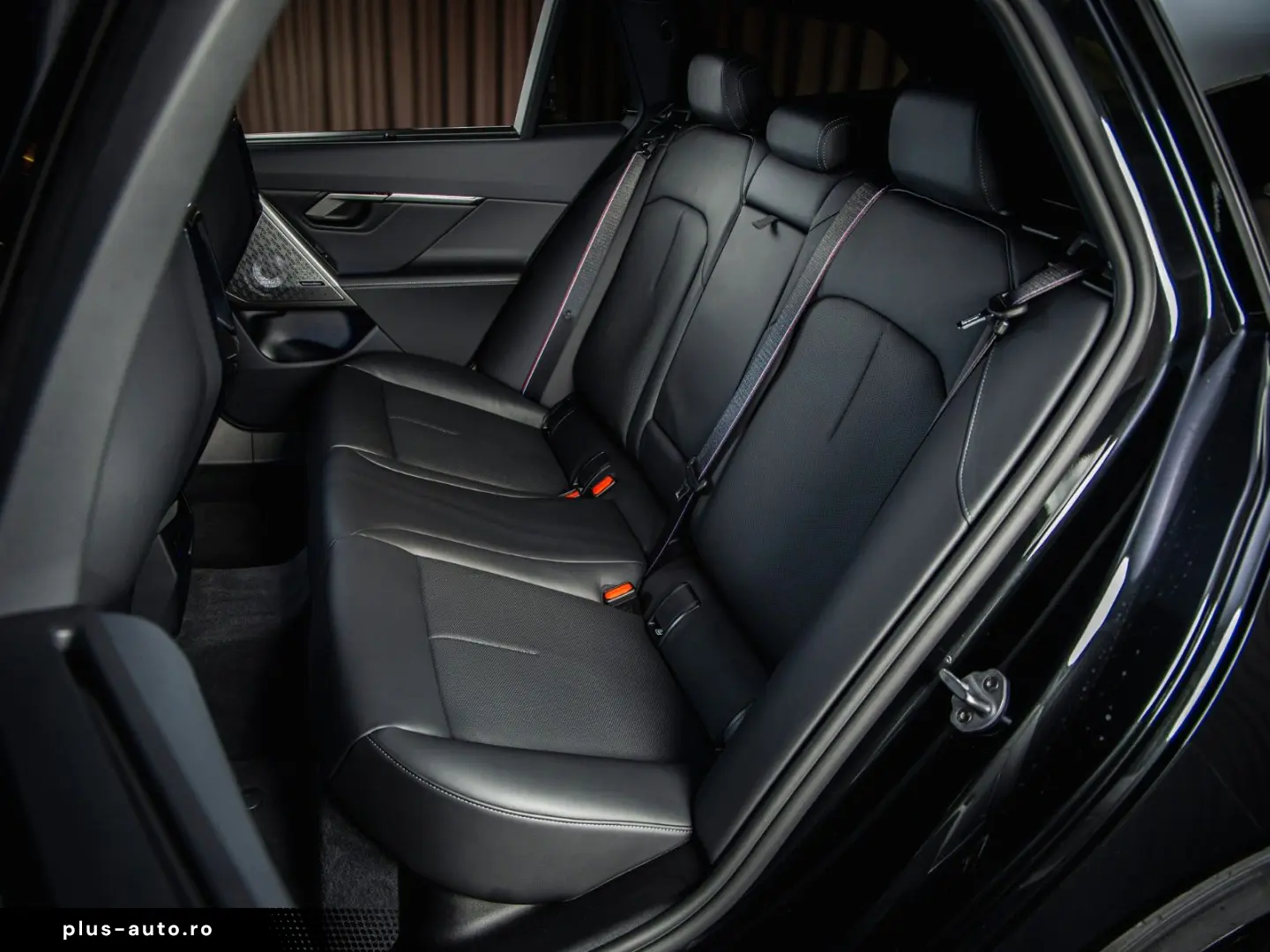 BMW M5 Touring  B&W  M Drivers  Panorama  HUD  AHK