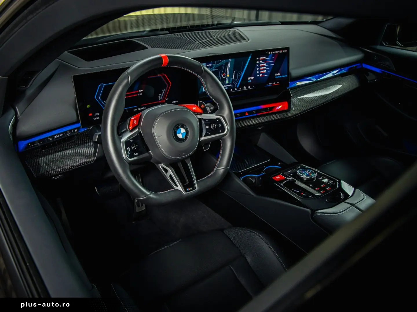 BMW M5 Touring  B&W  M Drivers  Panorama  HUD  AHK