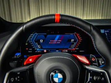 BMW M5 Touring  B&W  M Drivers  Panorama  HUD  AHK