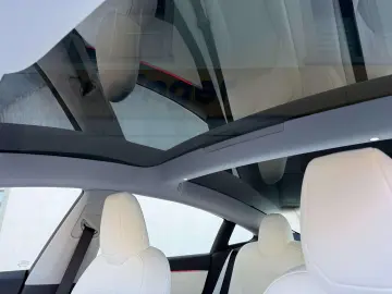 TESLA Model 3 Highland Long Range Dual AWD  MwSt auswe