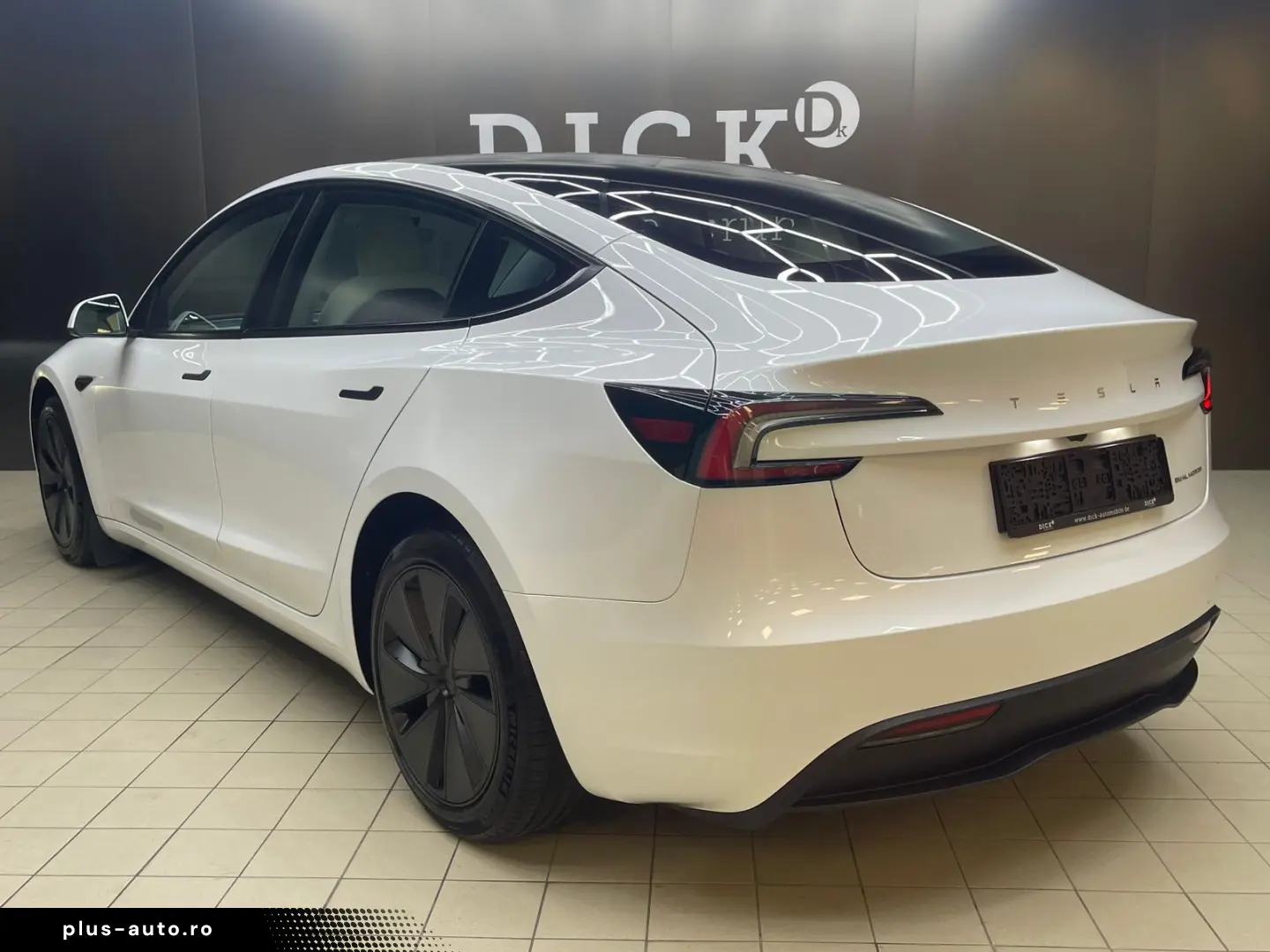 TESLA Model 3 Long Rang Dual Highland AWD PANO ACC 360