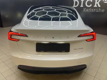 TESLA Model 3 Long Rang Dual Highland AWD PANO ACC 360