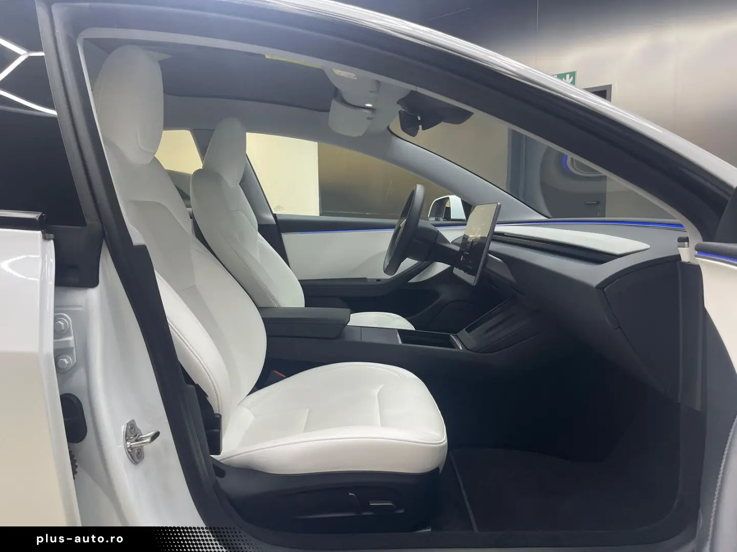 TESLA Model 3 Long Rang Dual Highland AWD PANO ACC 360