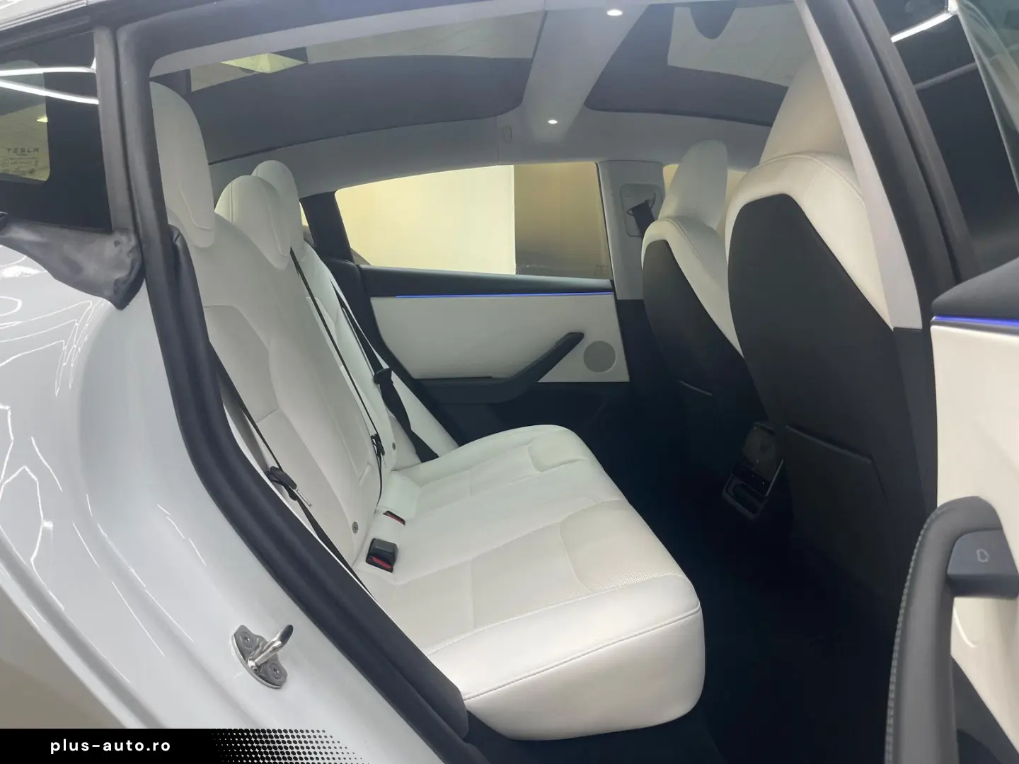 TESLA Model 3 Long Rang Dual Highland AWD PANO ACC 360